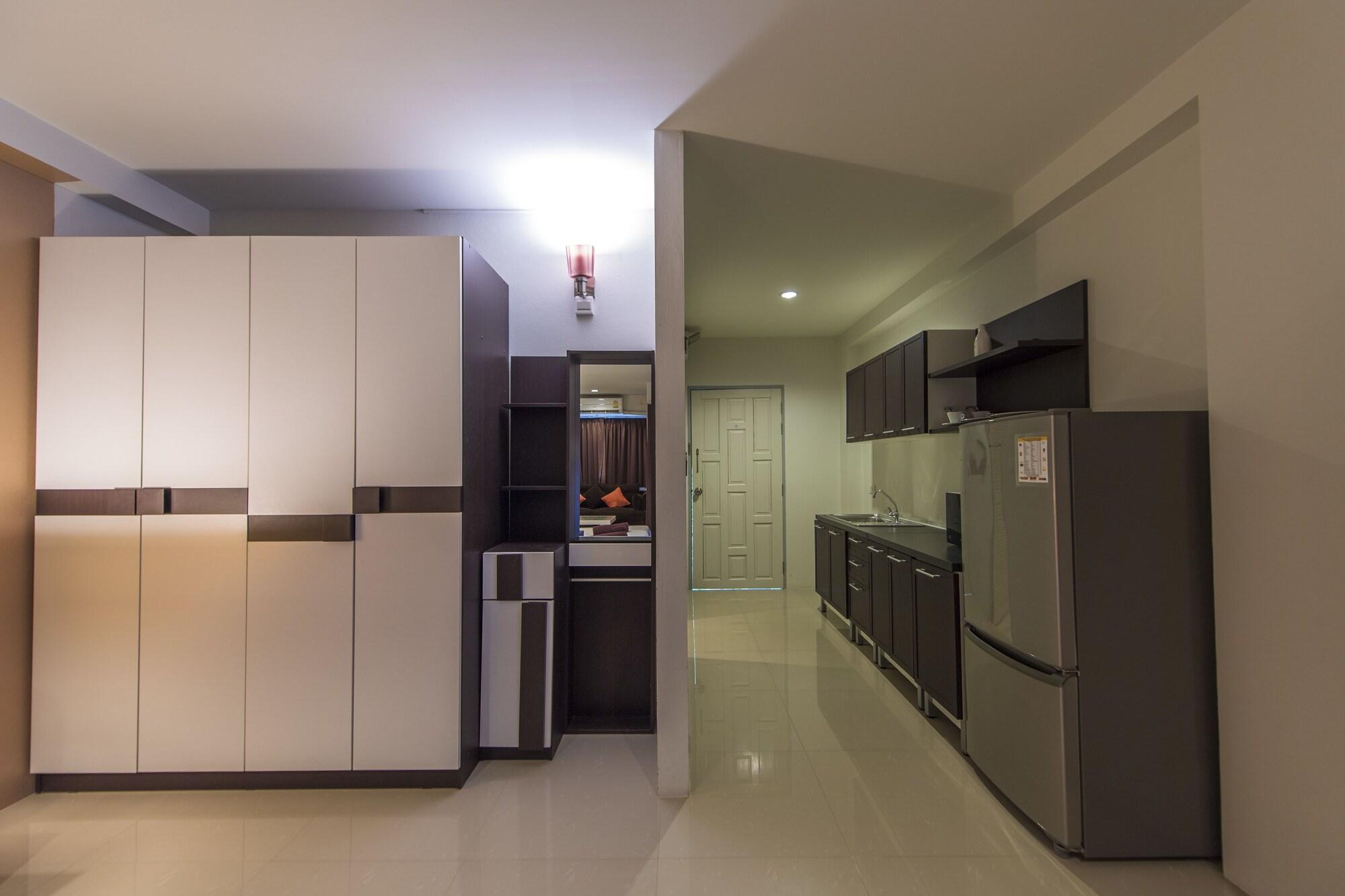 Ao Nang Mountain View Hotel Екстер'єр фото