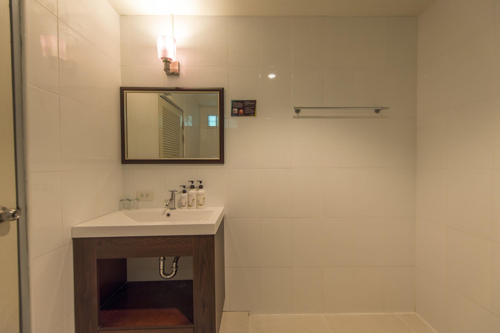 Ao Nang Mountain View Hotel Екстер'єр фото
