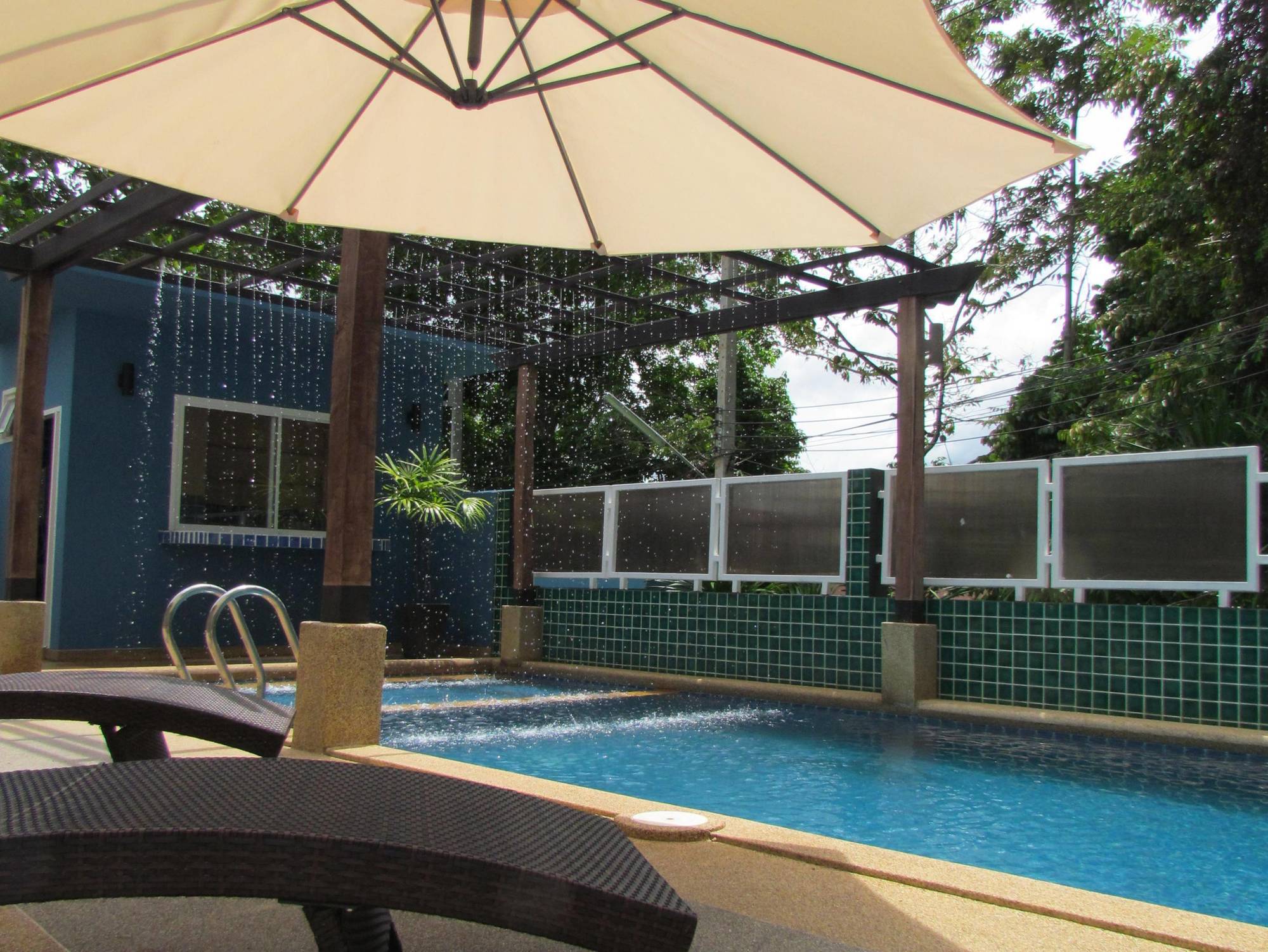 Ao Nang Mountain View Hotel Екстер'єр фото